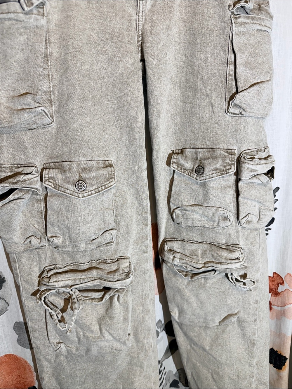 VIP Light Stone Washed Jeans - Picture 5 of 10